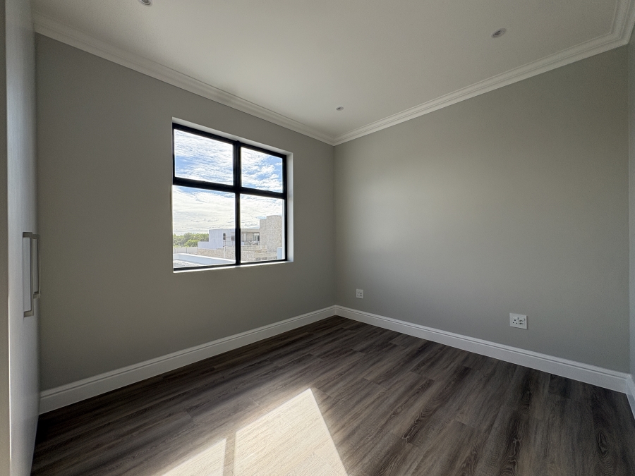4 Bedroom Property for Sale in Sandown Western Cape